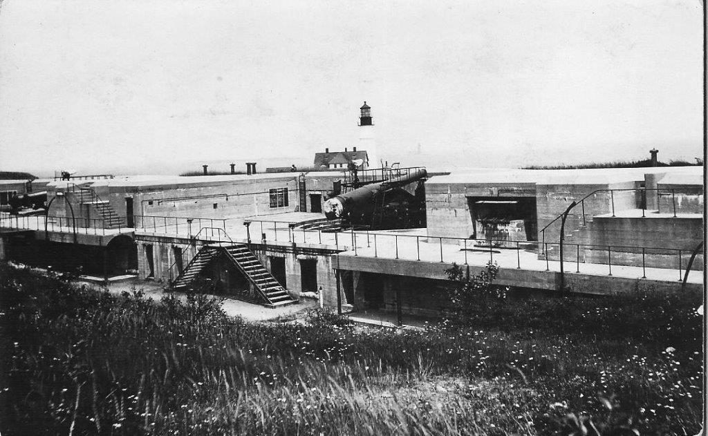 Battery Blair (1903), Fort Williams Park with Portland Head Light in distance